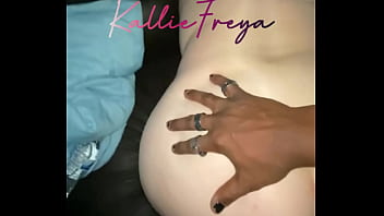 I love being able to satisfy sexy men officialmoxiie