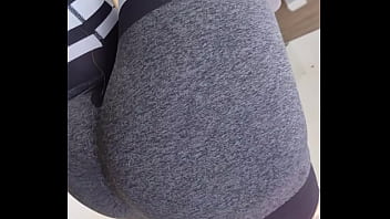 Coucou mes beauté moi je rentre du kiné passée une belle journée