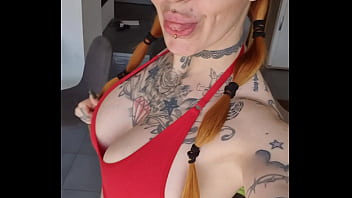 Coucou mes beauté moi je rentre du kiné passée une belle journée