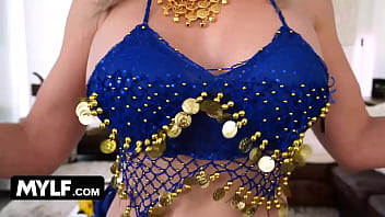 Tarot cards & oiled bambi’s kinky rituals