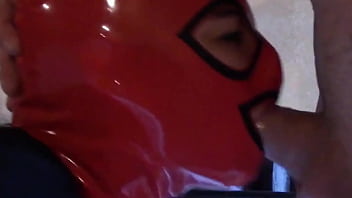 Preview milf sucks a big cock close up