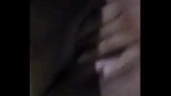 Bucetinha na siririca