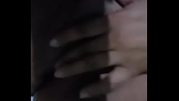 Bucetinha na siririca