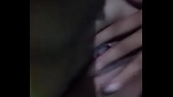 Bucetinha na siririca