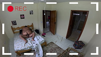 Amigo Da Onça Gozando Na Buceta Da Esposa Do Melhor Amigo Em Hostel thumbnail