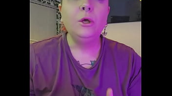 My make up's shit anyway react if you see me ️