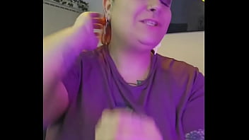 My make up's shit anyway react if you see me ️