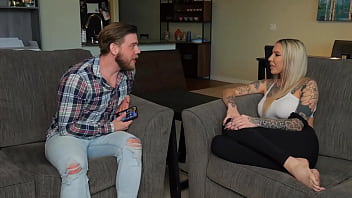 Giving my slutty stepsis anal for christmas & making her tight hole gape cassidy luxe steve rickz Giving my slutty stepsis anal for christmas & making her tight hole gape cassidy luxe steve rickz