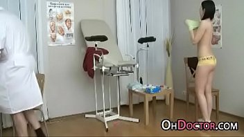 Patient swallowing gynecologist cumshot