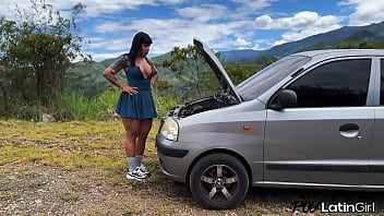 I find a fitness girl with her broken down car and take her home povlatingirl