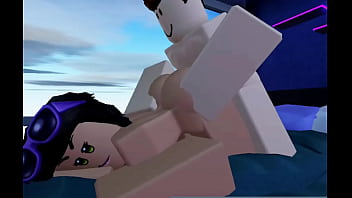 R36 cogiendo a un mina en roblox