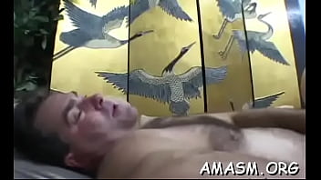 Seductive honey gets her vagina licked