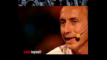 Lo scontro tra politica