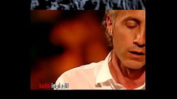 Lo scontro tra politica