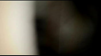 Me follo al mejor amigo de mi marido mientras esta trabajando