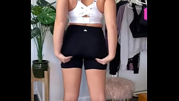 Brooke nichole lee bante em suas nadegas