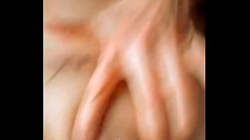 Mslouisianimal shows her pierced pussy and tattoos in her first video