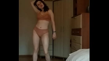 Sexy lady doing her best really hot girlfriend c s angel