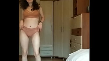 Sexy lady doing her best really hot girlfriend c s angel