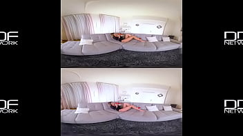 Leggy sexy brunette makes you wanna cum on feet