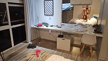 Vizinho safado me levou pro app dele