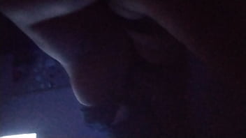 Le doy duro ala de la colonia