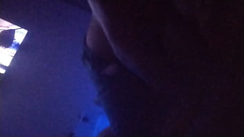 Le doy duro ala de la colonia