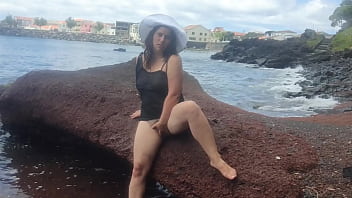 Curvy Lady Dresses Up In Sexy Clothes Masturbates On The Beach And Photoshoot thumbnail