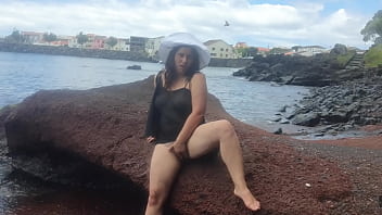 Curvy lady dresses up in sexy clothes masturbates on the beach and photoshoot Curvy lady dresses up in sexy clothes masturbates on the beach and photoshoot