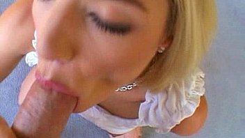 Cum a holic blonde