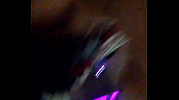 Shorty wanna watch herself