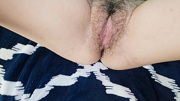 Mojando a mi alumna se le sale la leche