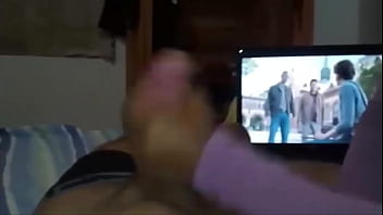 Su garganta un cálido apretón mi pene encontrando su hogar definitivo