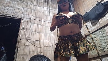 La Madrastra Tetona Y Su Nueva Lenceria De Militar Ella Mueve Sus Caderas Y Se Calienta Mientras Fantasea Con Tener Sexo thumbnail