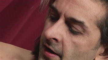 The curvy slut loves threesome fucking especially when she is double penetrated