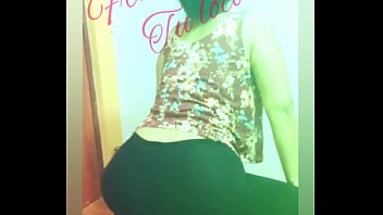 Un perreito nada mas