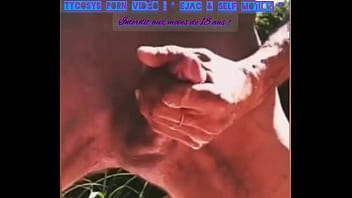 Sperme cracher en self motion