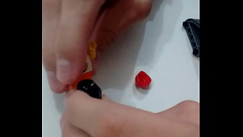 Novinha quadrada sendo enrabada e tomando gostoso