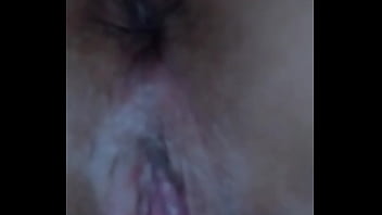 Me masturbo mientras me portó mal