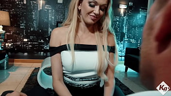 Sexy estate agent uses her skills to close the deal