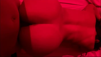 Fodendo uma gostosa que eu conheci na praia morena da raba grande pov