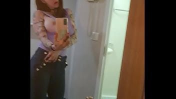 Humm très chaude ce soir le bateaux me donne envie de