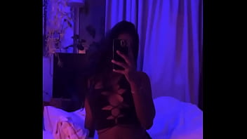 Deleting in 48 hours but whoever likes and says hi ill send u nudis vids