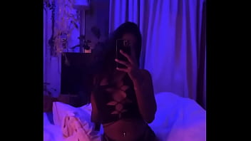 Deleting in 48 hours but whoever likes and says hi ill send u nudis vids