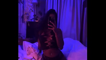 Deleting in 48 hours but whoever likes and says hi ill send u nudis vids