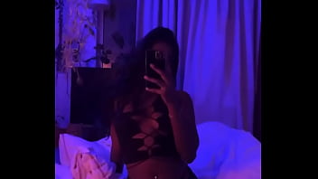 Deleting in 48 hours but whoever likes and says hi ill send u nudis vids