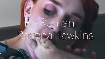 I like getting tied up while my feet are worshipped