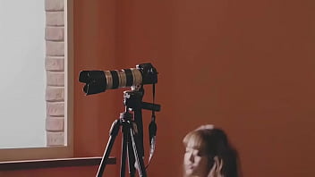 Chuu has orgy with people