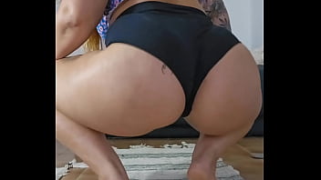 Fazendo exercícios na live e mostrando tudinho