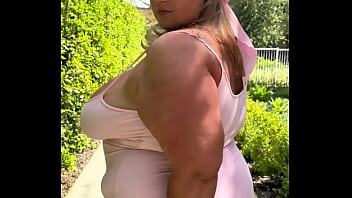 Living life as a sun kissed goddess